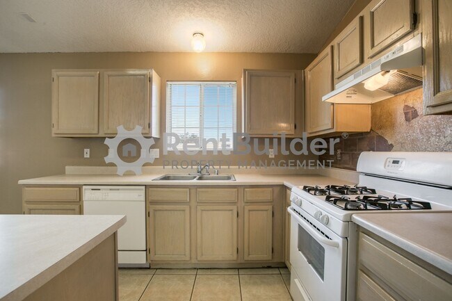 Building Photo - 10749 Capricorn Pl NW