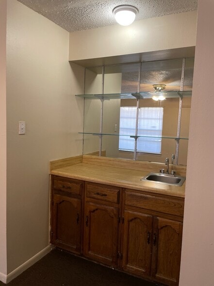 Building Photo - 4902 Marcella Ave