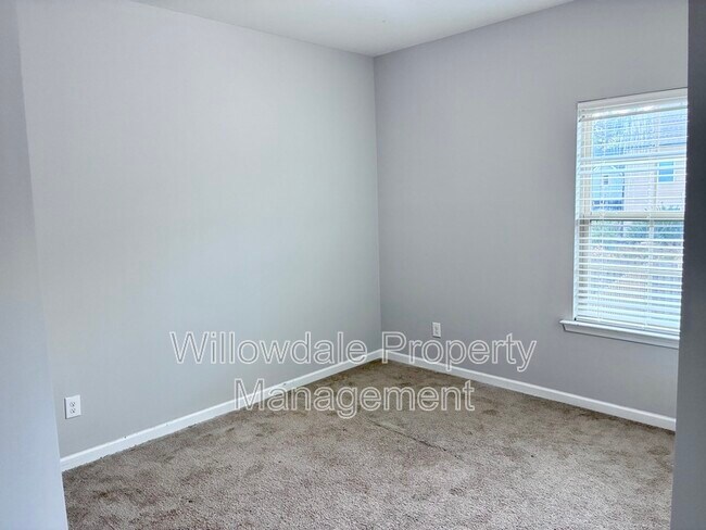 Building Photo - 2432 Lambton Wood Dr