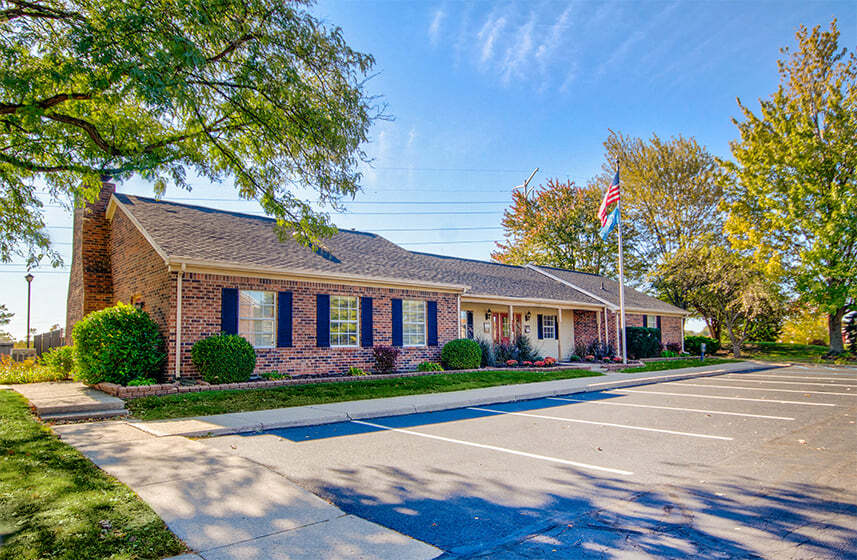 Leasing and Information Center at Briarwood Toledo - Briarwood of Toledo