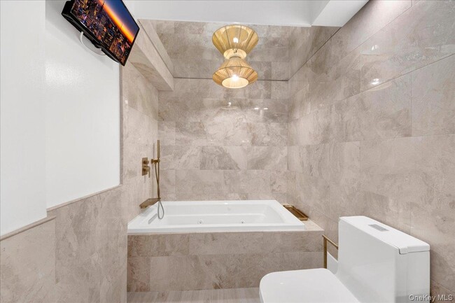 Building Photo - 500 High Point Dr