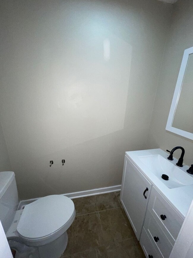 Building Photo - 1101 Lehman Dr