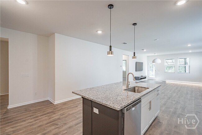 Building Photo - 318 Serengeti Blvd