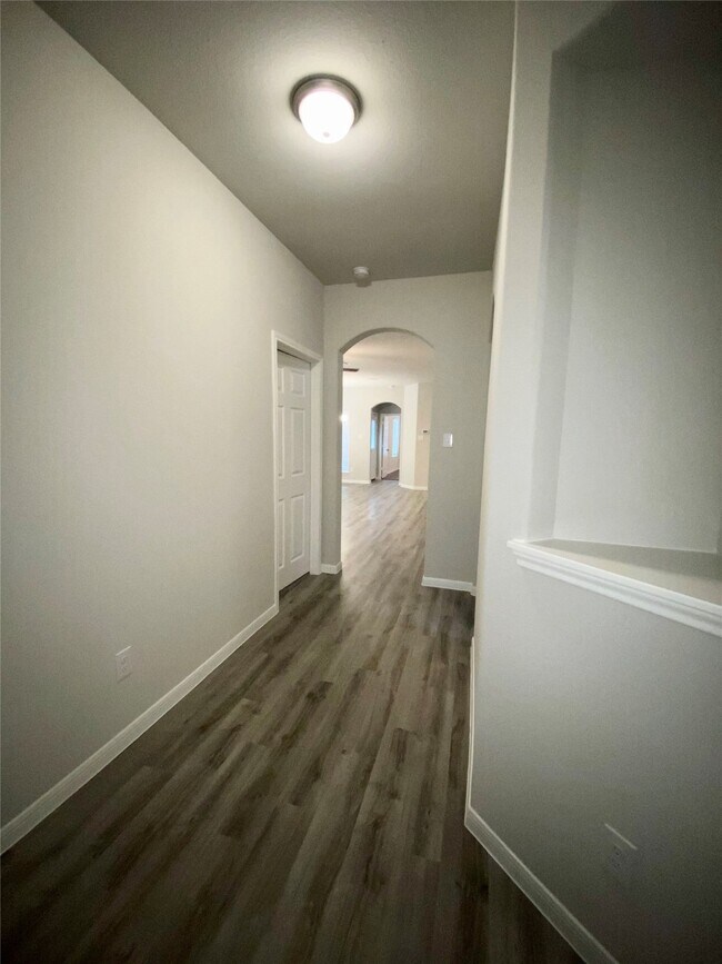Building Photo - 21807 Barred Owl Dr