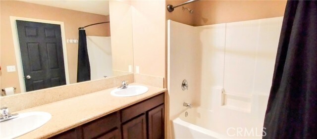 Building Photo - 72133 Sunnyslope Dr