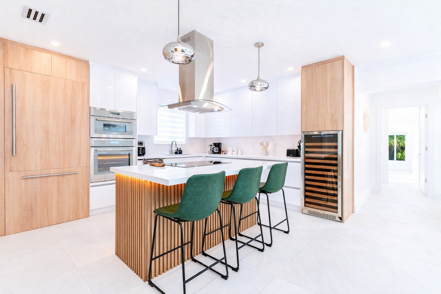 Building Photo - 616 NE 16th Terrace