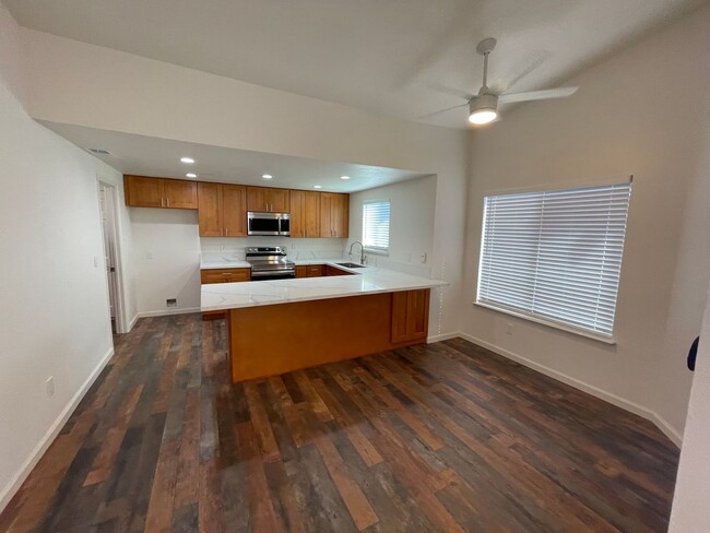 Building Photo - COMPLETELY REMODEL 3 BEDROOM, 2 BATHROOM, ...