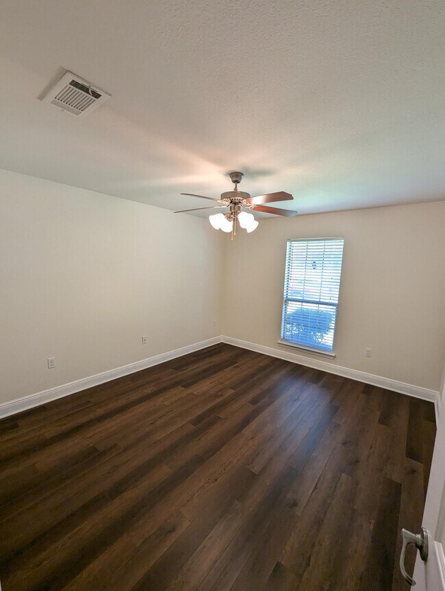 Building Photo - 2476 Abaco Dr