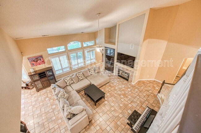 Building Photo - 1621 E Ticonderoga Dr