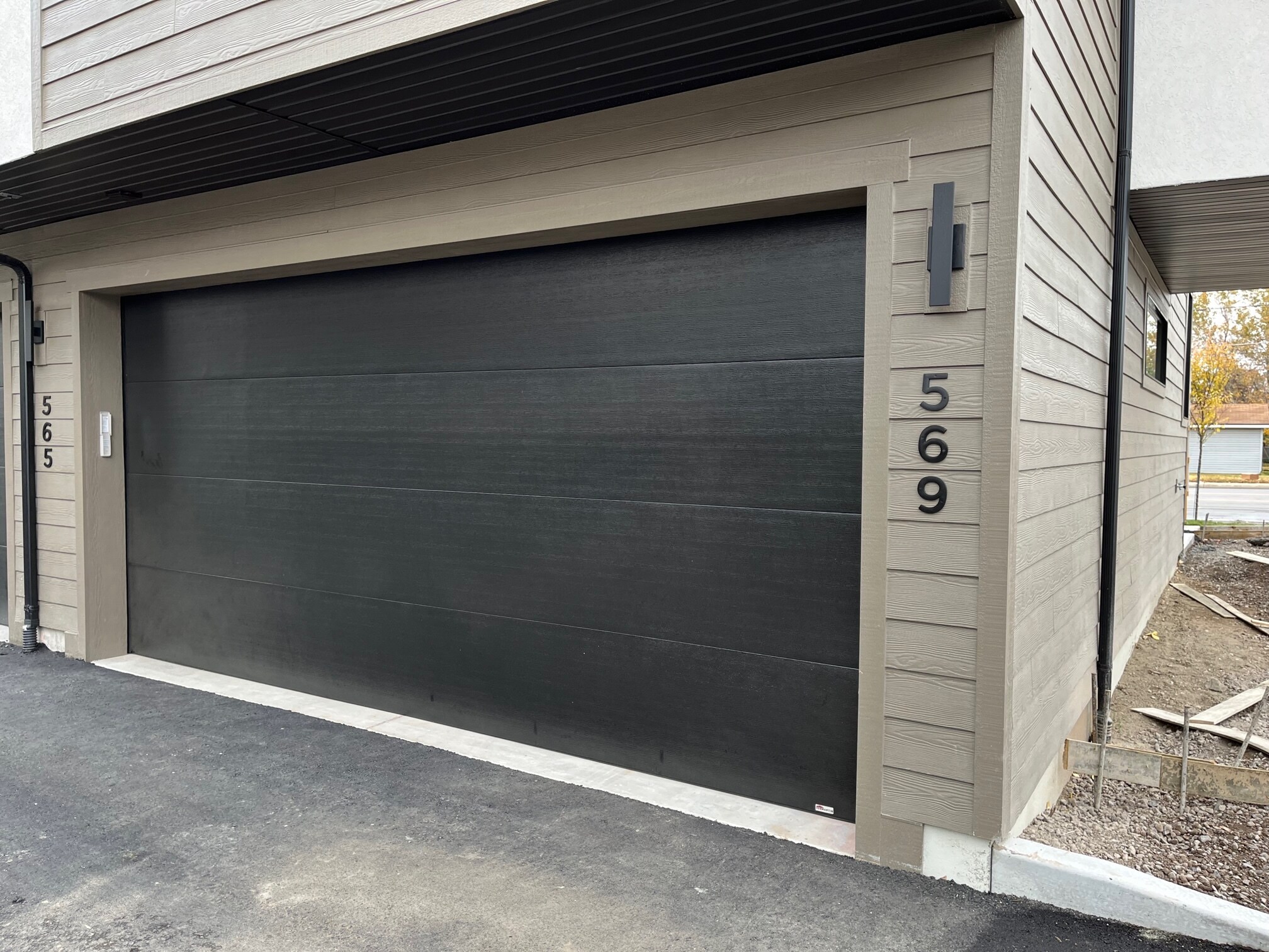 Garage - 569 E 7215 S