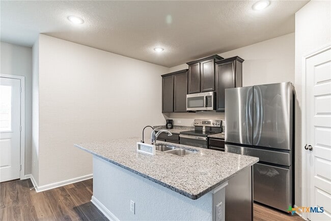 Building Photo - 7811 Toledo Bend