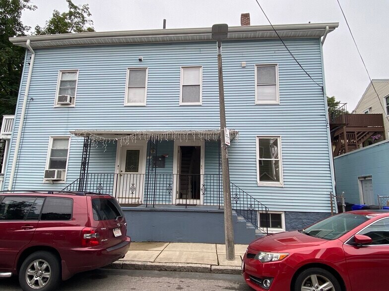 Building Photo - 1 Minton St