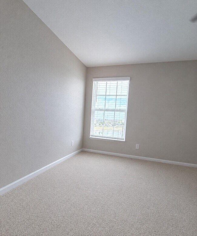 Building Photo - 5797 Freshwater Cyn Dr