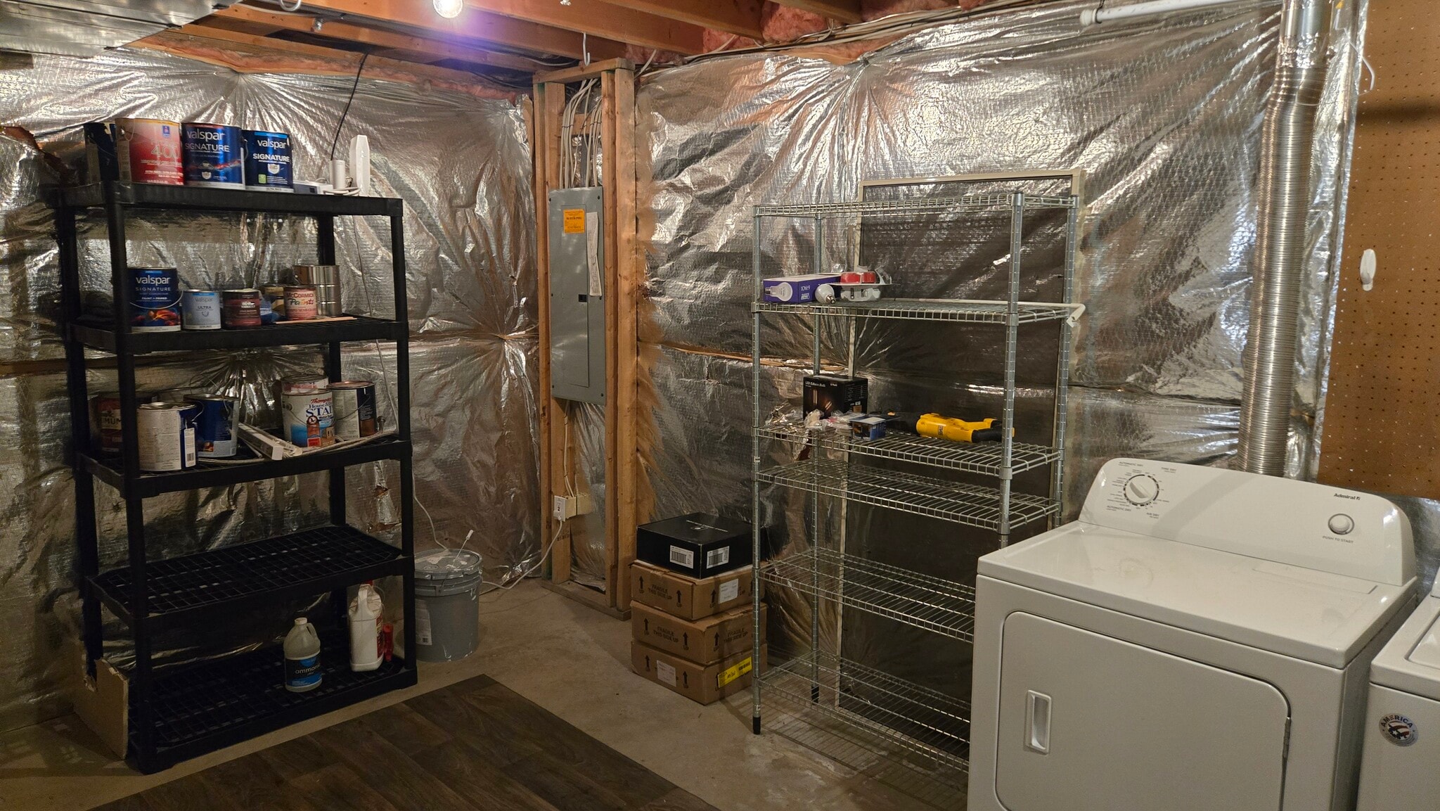 Plenty of storage - 9443 Birchwood Ln