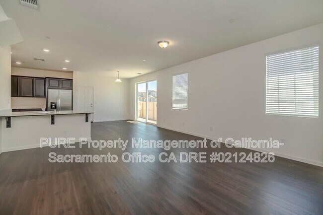 Building Photo - 3192 Mabry Dr