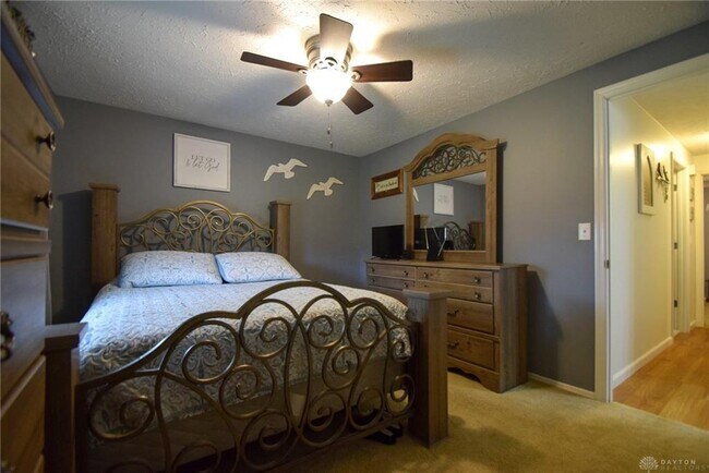 Building Photo - 4713 Taylorsville Rd