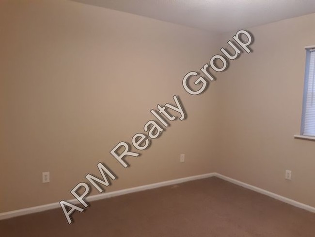 Building Photo - St. Andrews townhouse now available!