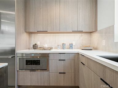 Building Photo - 603 Iris Ave