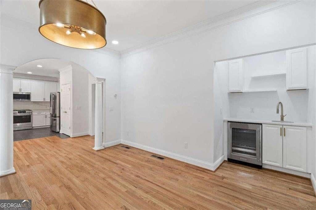 Building Photo - 1711 Summit Glen Ln NE