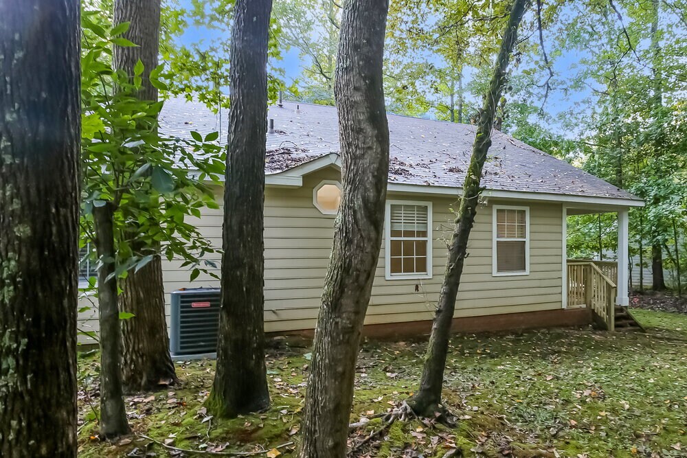 Building Photo - 7836 Pelican Ct