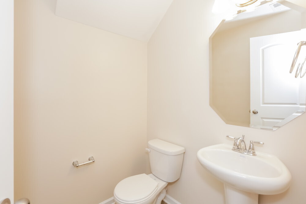Building Photo - 6434 Matlea Ct