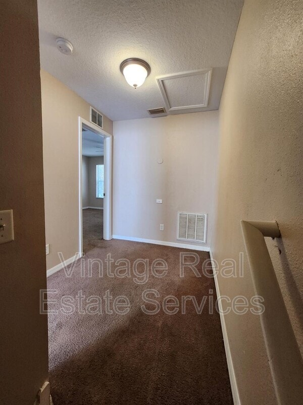 Building Photo - 12008 Peach Grv Ct