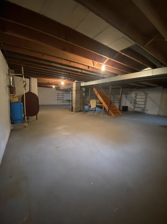 Building Photo - 2208 Forry Rd