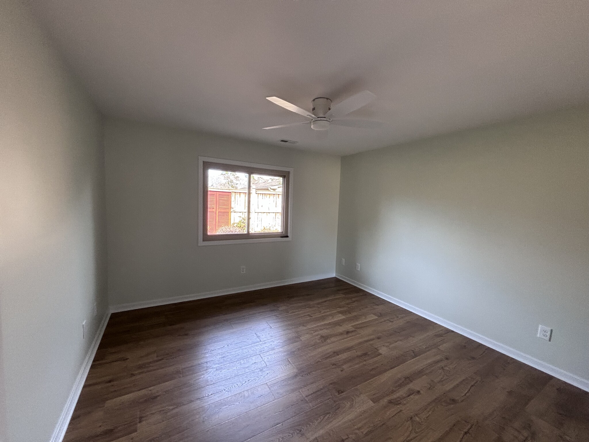 Bedroom 2 - 1207 Two Mile Cir W