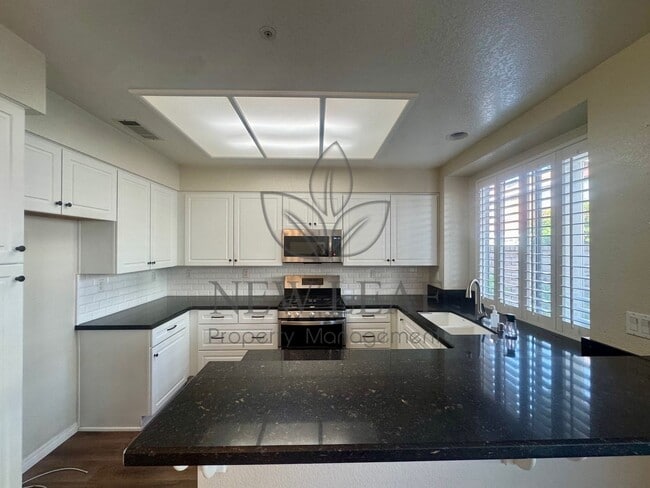Building Photo - 7192 Carano Pl
