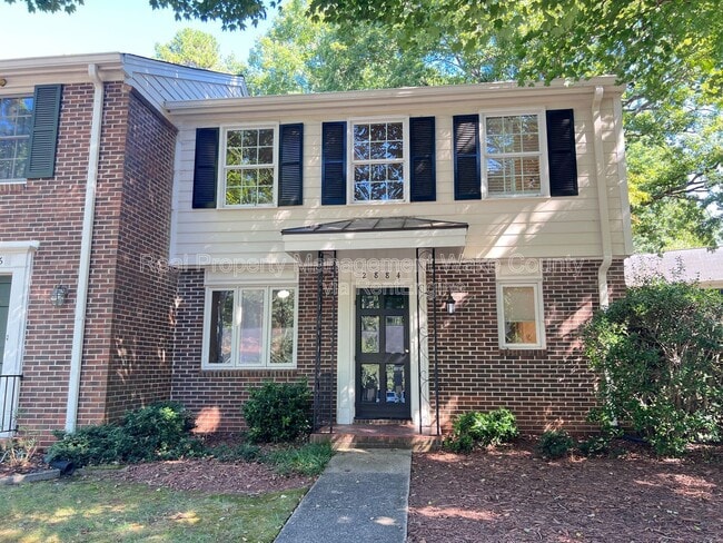 Primary Photo - 2884 Wycliff Rd