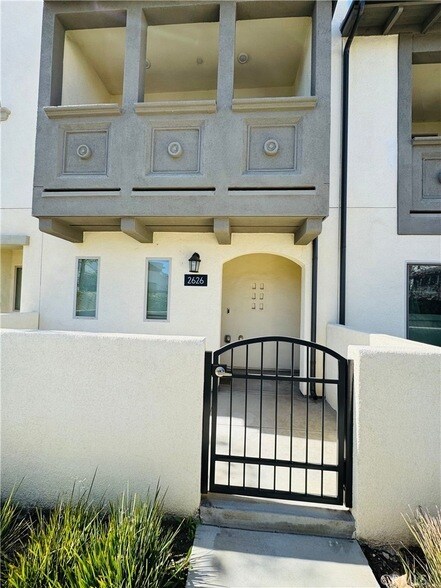 Building Photo - 2626 Glamis Ct