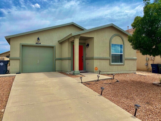 Building Photo - 14214 Lasso Rock Dr