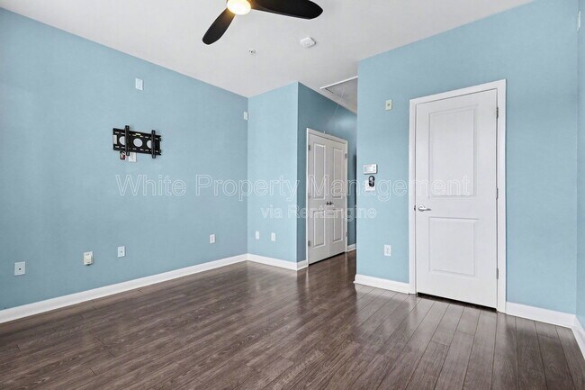 Building Photo - 506 New Bern Station Ct