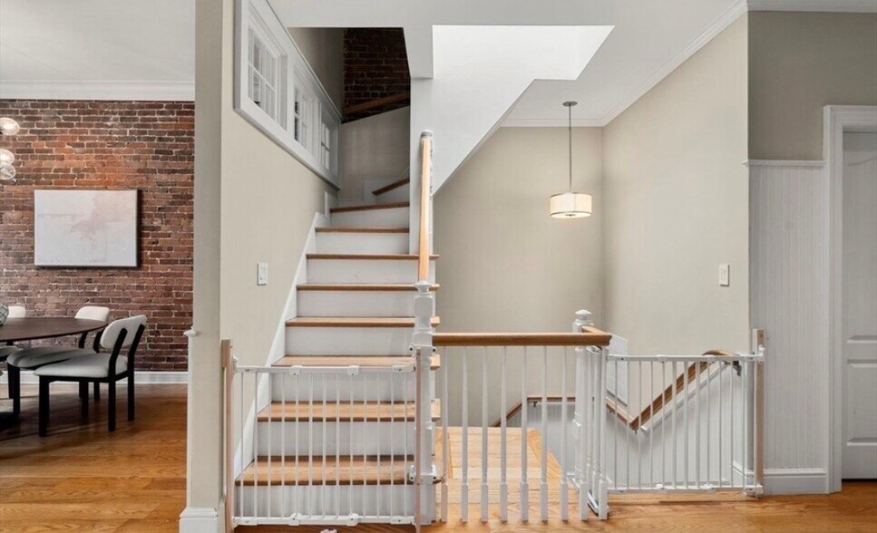 Building Photo - 82 Berkeley St