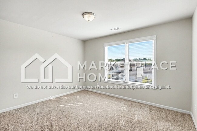 Building Photo - 318 Bertha Honey Stewart Dr