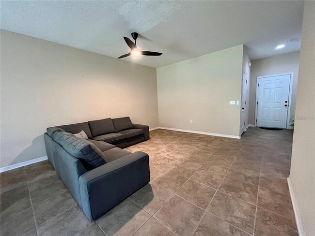 Building Photo - 5552 Rutherford Pl