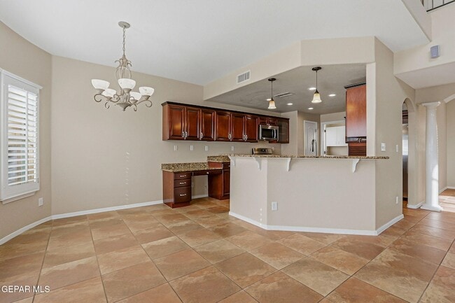 Building Photo - 6398 Franklin Summit Drive