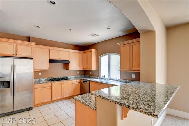 Building Photo - **Charming 2 Bedroom, 2.5 Bath Italian Sty...