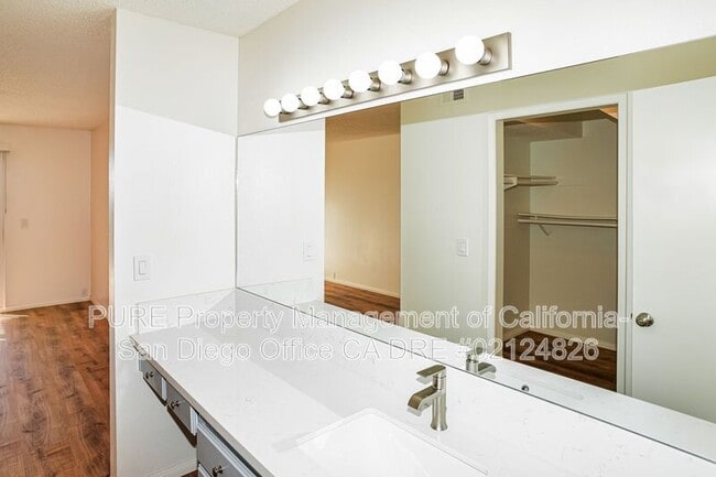 Building Photo - 1985 Seawind Way