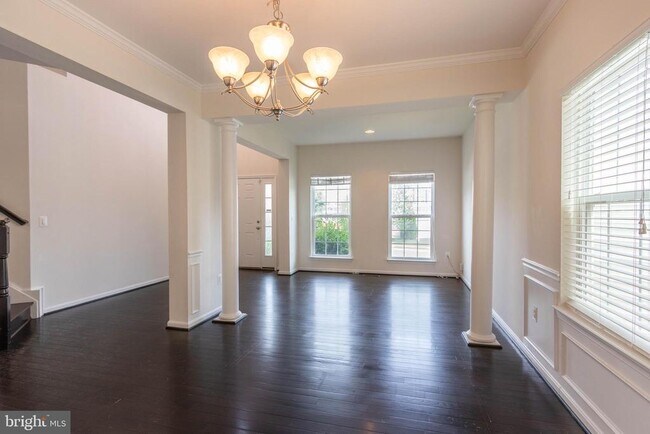 Building Photo - 4100 Presidential Hill Loop
