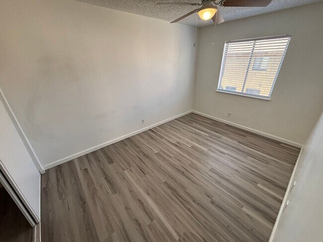 Building Photo - 6940 Hopkins Dr