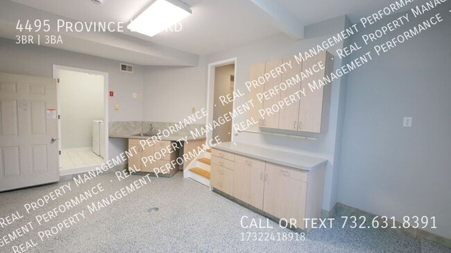 Building Photo - 4495 Province Line Rd
