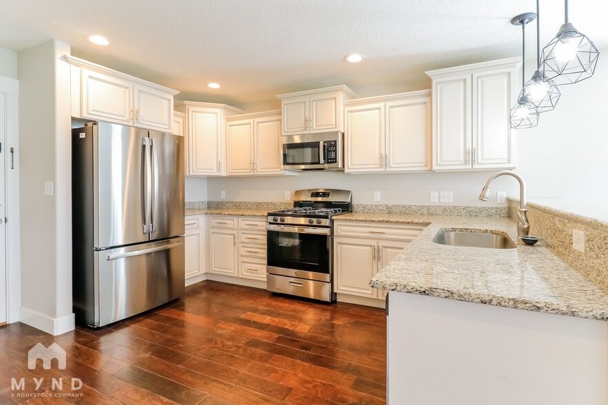 Building Photo - 1600 E Tumwater Ln