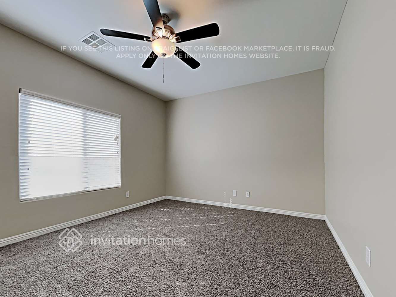 Building Photo - 9639 Vega Carpio Ave