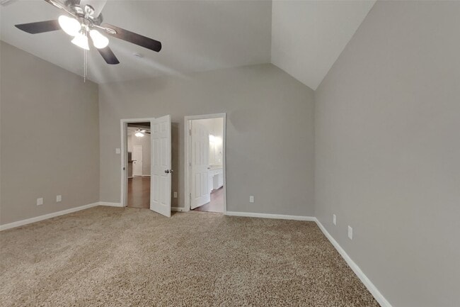Building Photo - 12711 Cedar Grove Ct