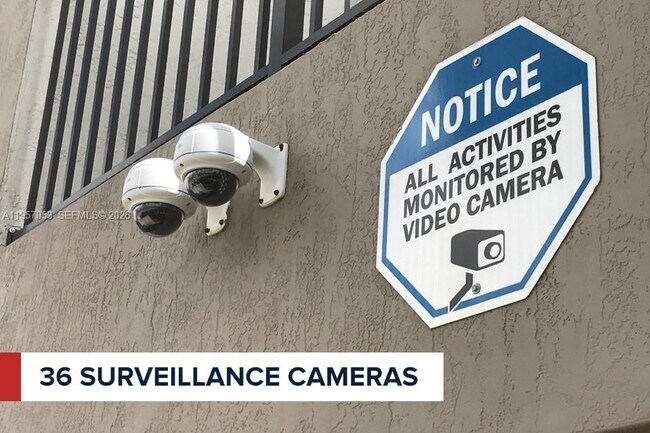 Building Photo - 211 NW 72nd Ave