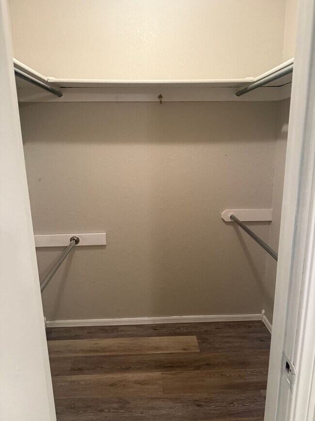 Building Photo - Condominium