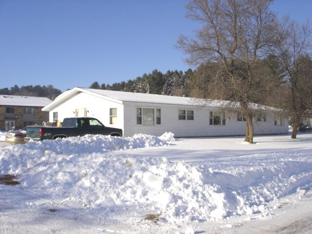 Primary Photo - 704 Woodbine Ave