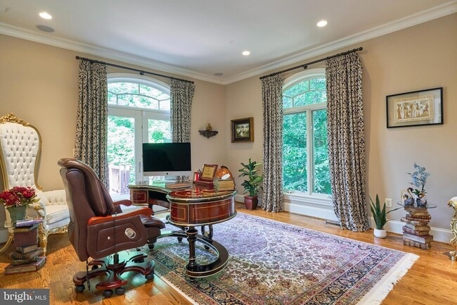 Building Photo - 7841 Montvale Way