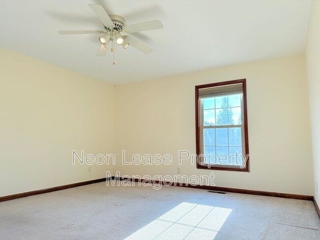 Building Photo - 20419 Spangler Dr